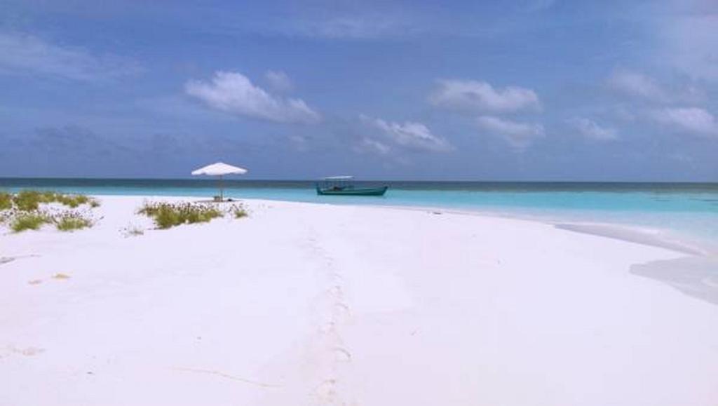 Local Island Inn Hangnaameedhoo Exterior foto