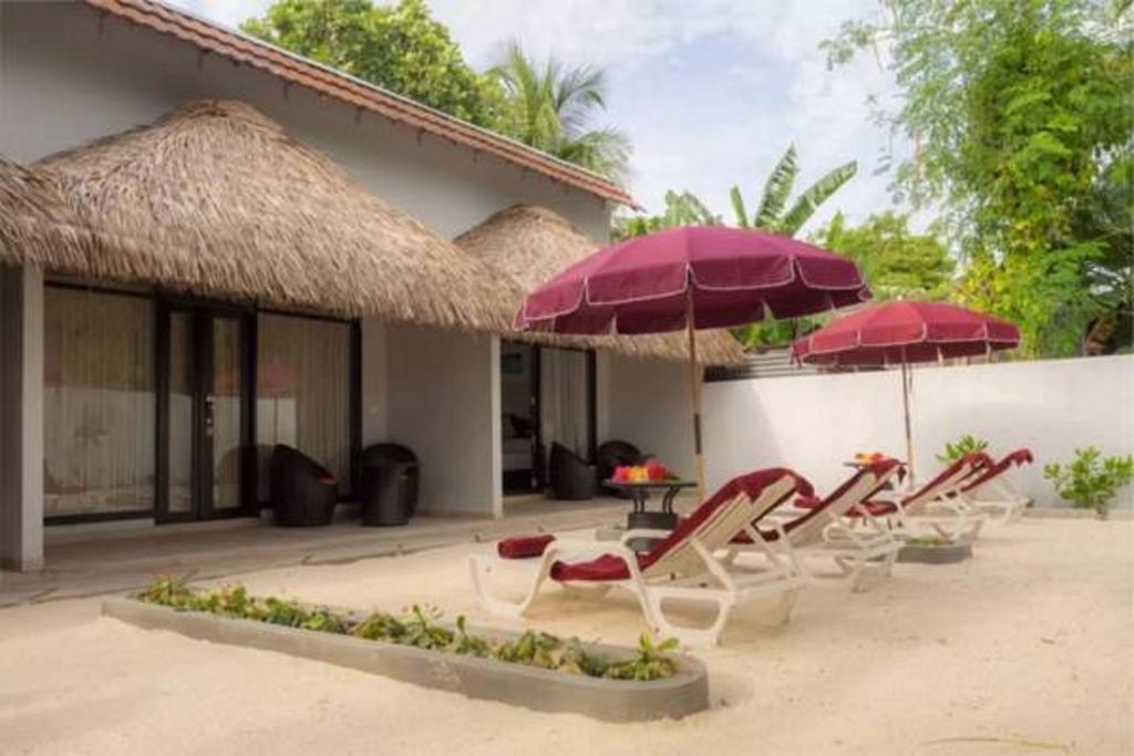 Local Island Inn Hangnaameedhoo Exterior foto